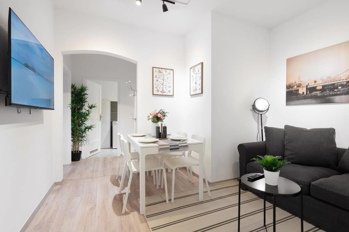 Apartment Close To Theresienwiese München Eksteriør billede